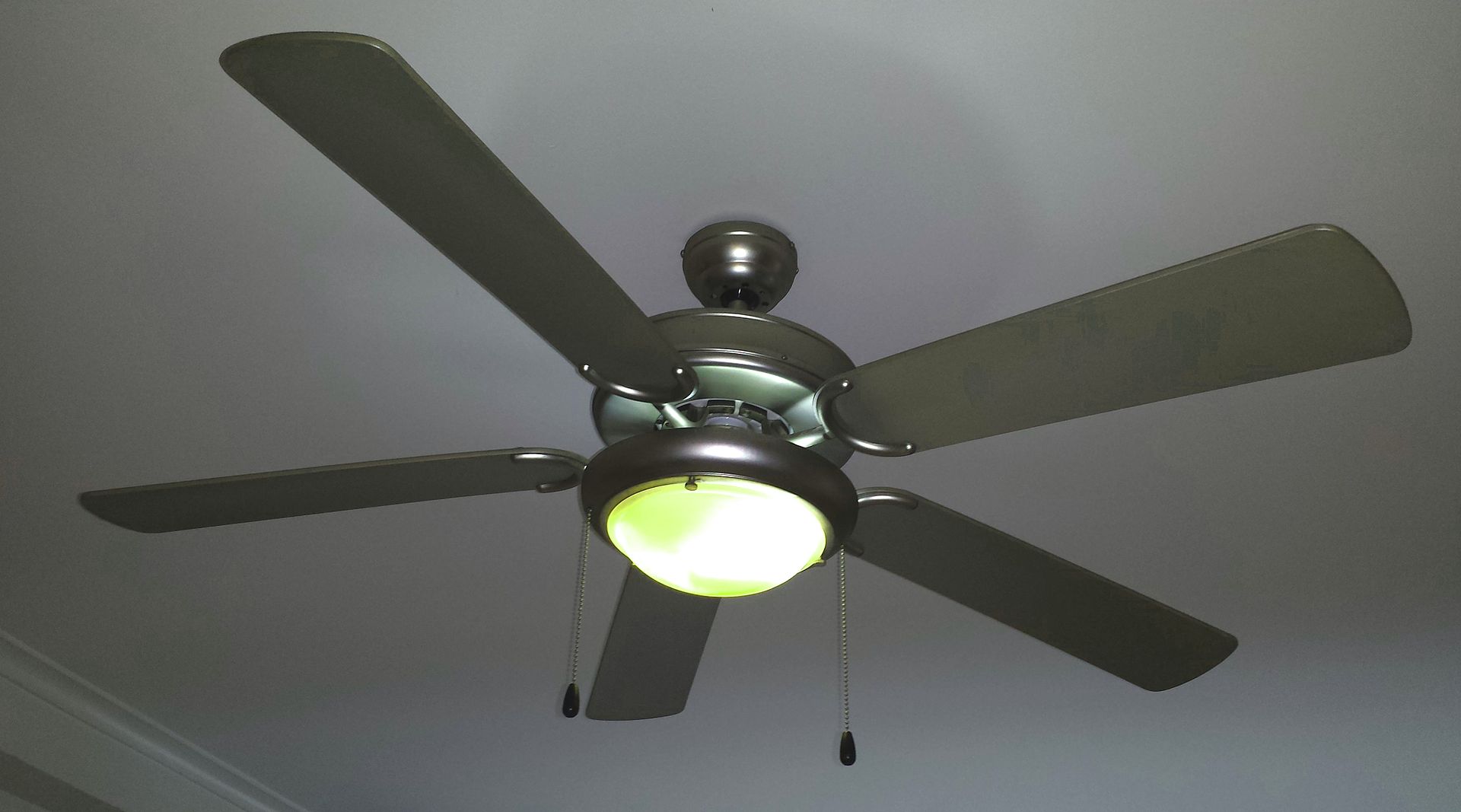 ceiling fan, staying cool in summer, ac alternatives